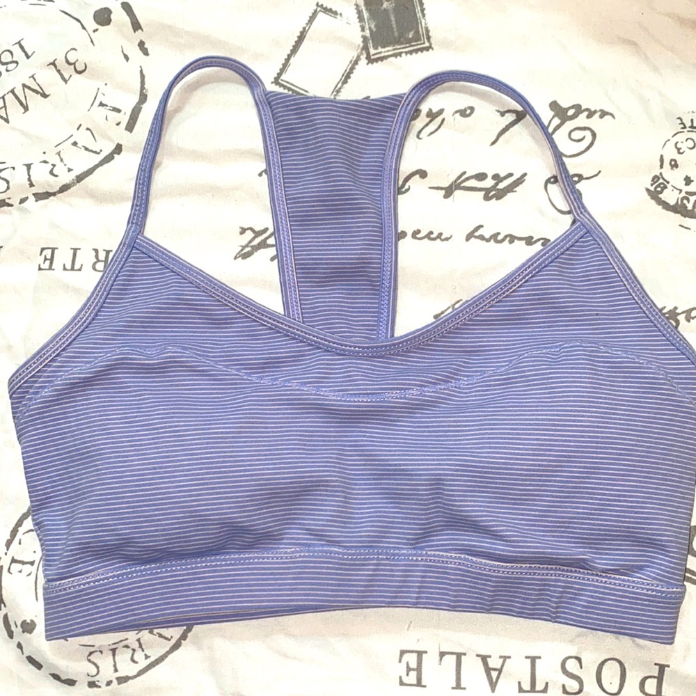 Super cute O’Neill sports bra
